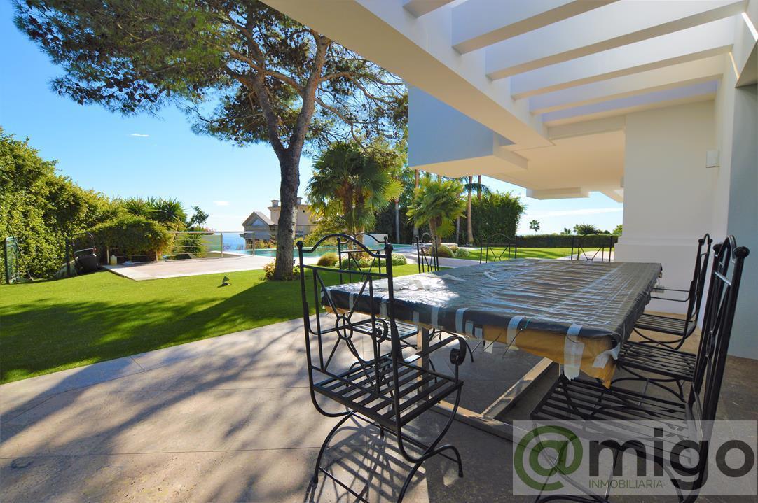 For sale of villa in Marbella