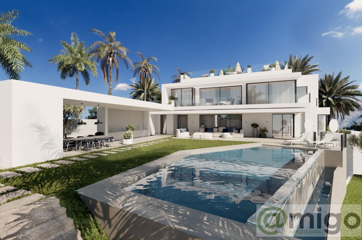 For sale of villa in Marbella