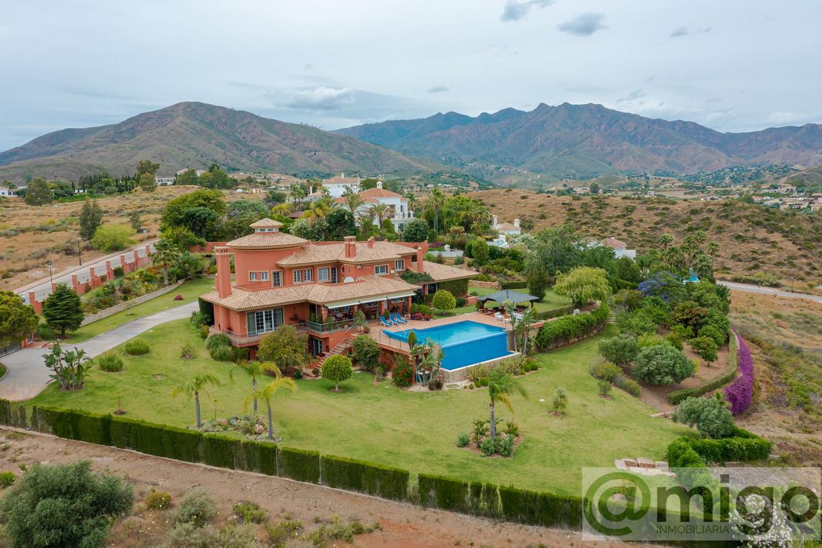 Venta de villa en La Cala de Mijas