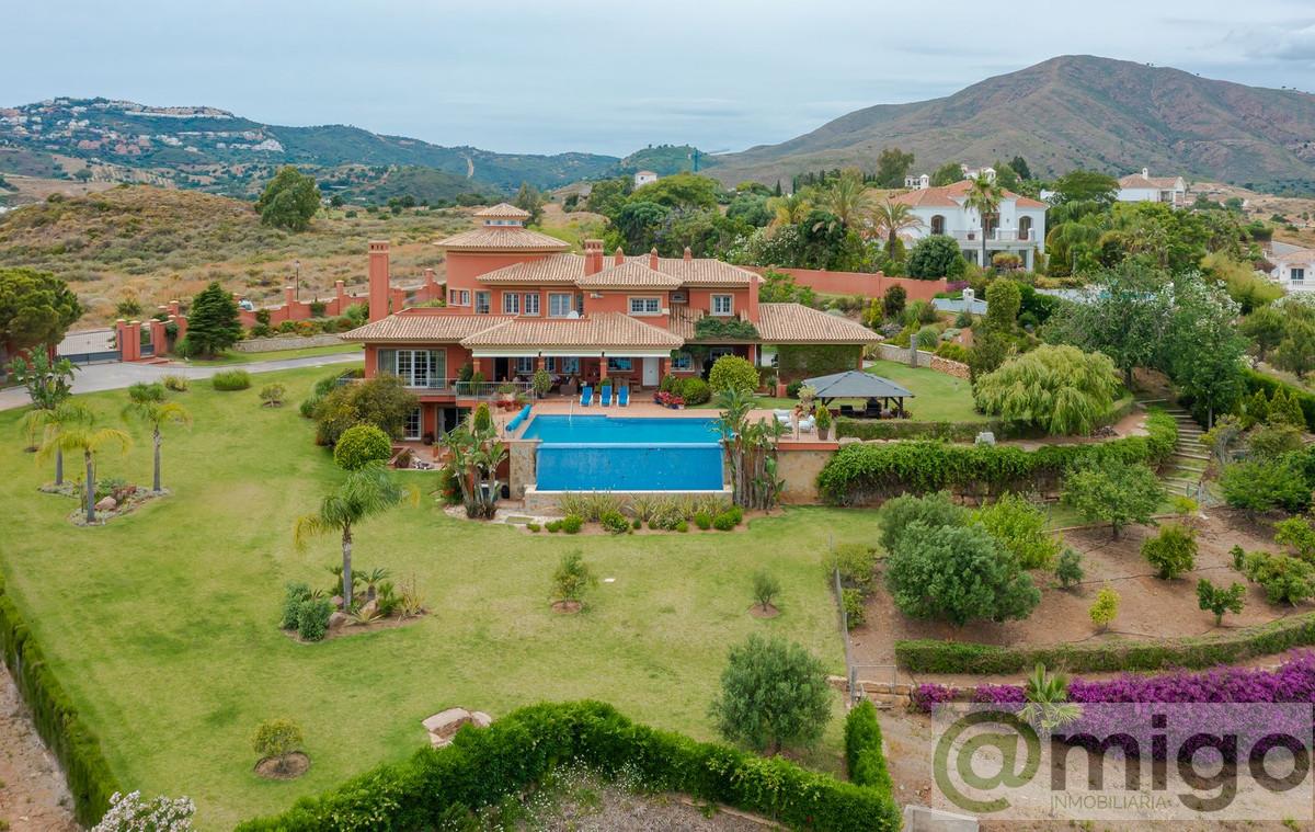 Venta de villa en La Cala de Mijas