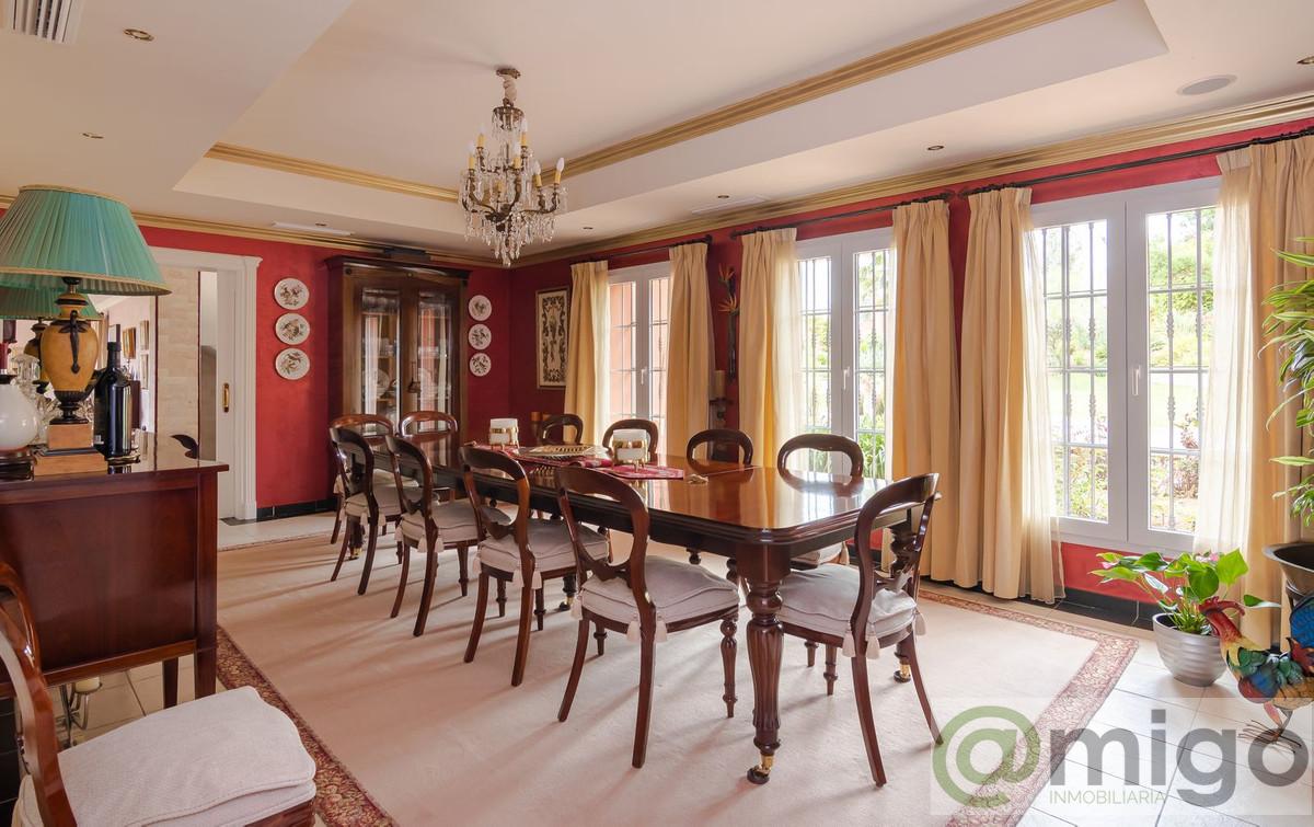 Venta de villa en La Cala de Mijas