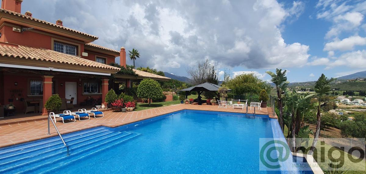 Venta de villa en La Cala de Mijas