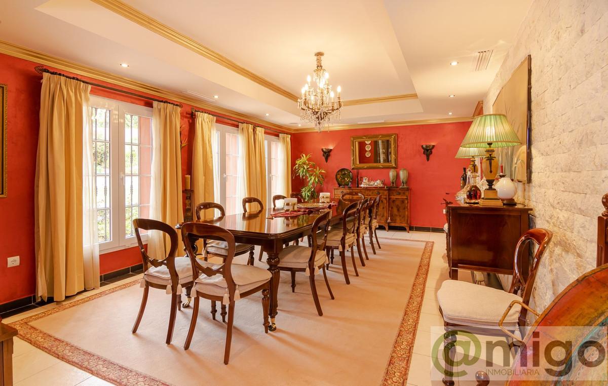 Venta de villa en La Cala de Mijas