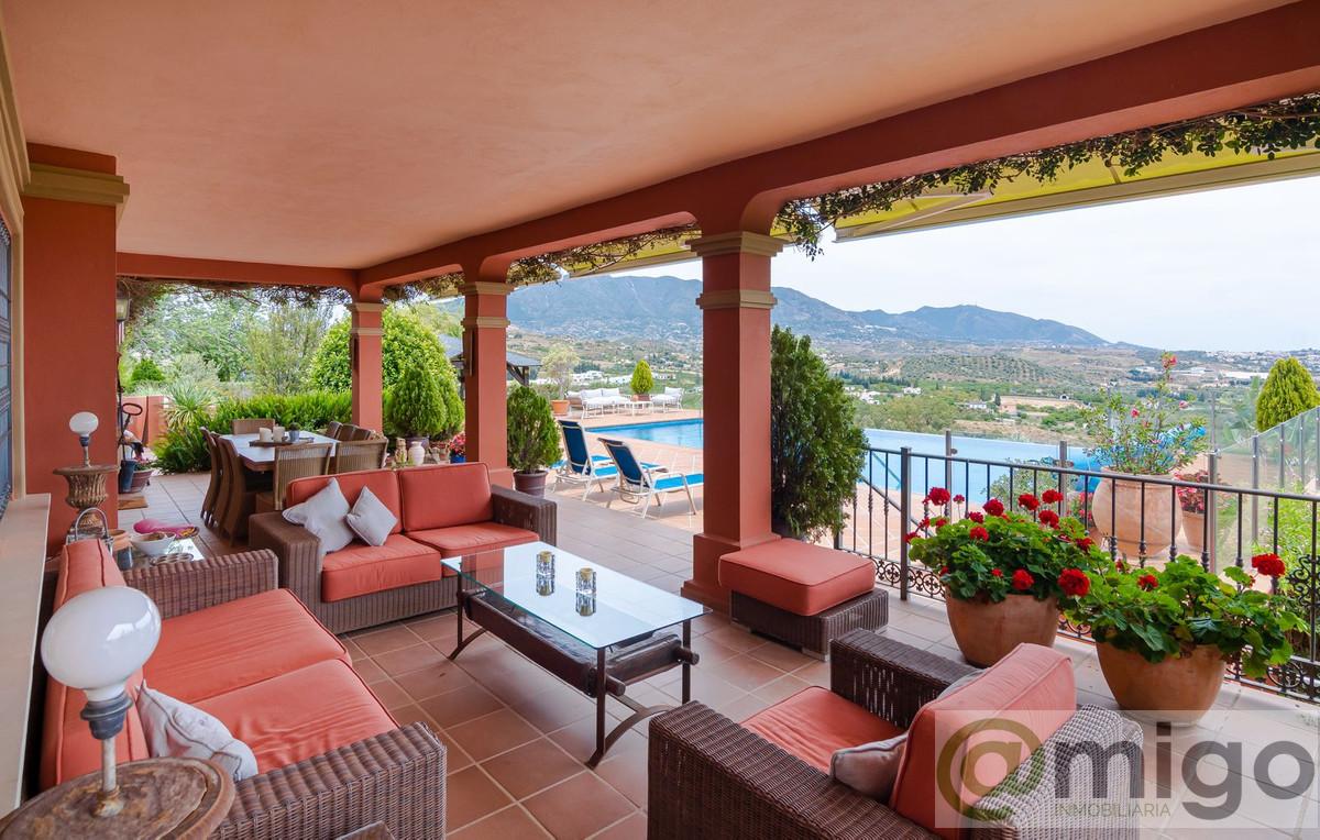 Venta de villa en La Cala de Mijas