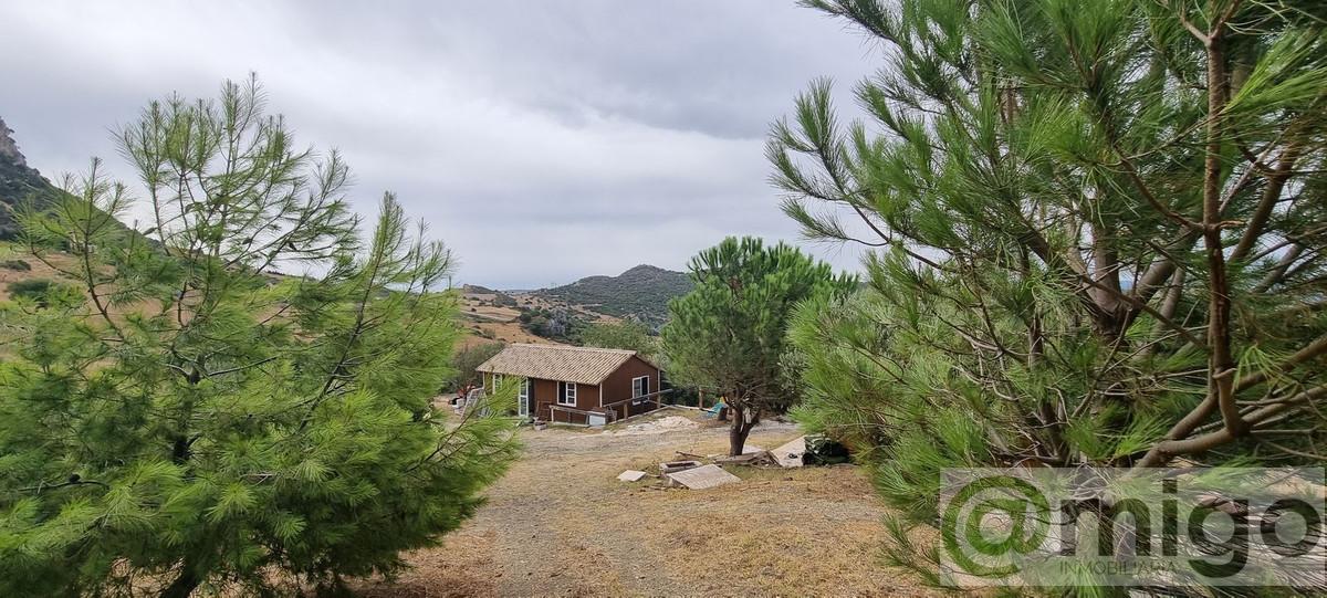 For sale of villa in Casares