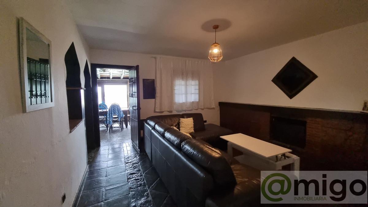 For sale of villa in Casares