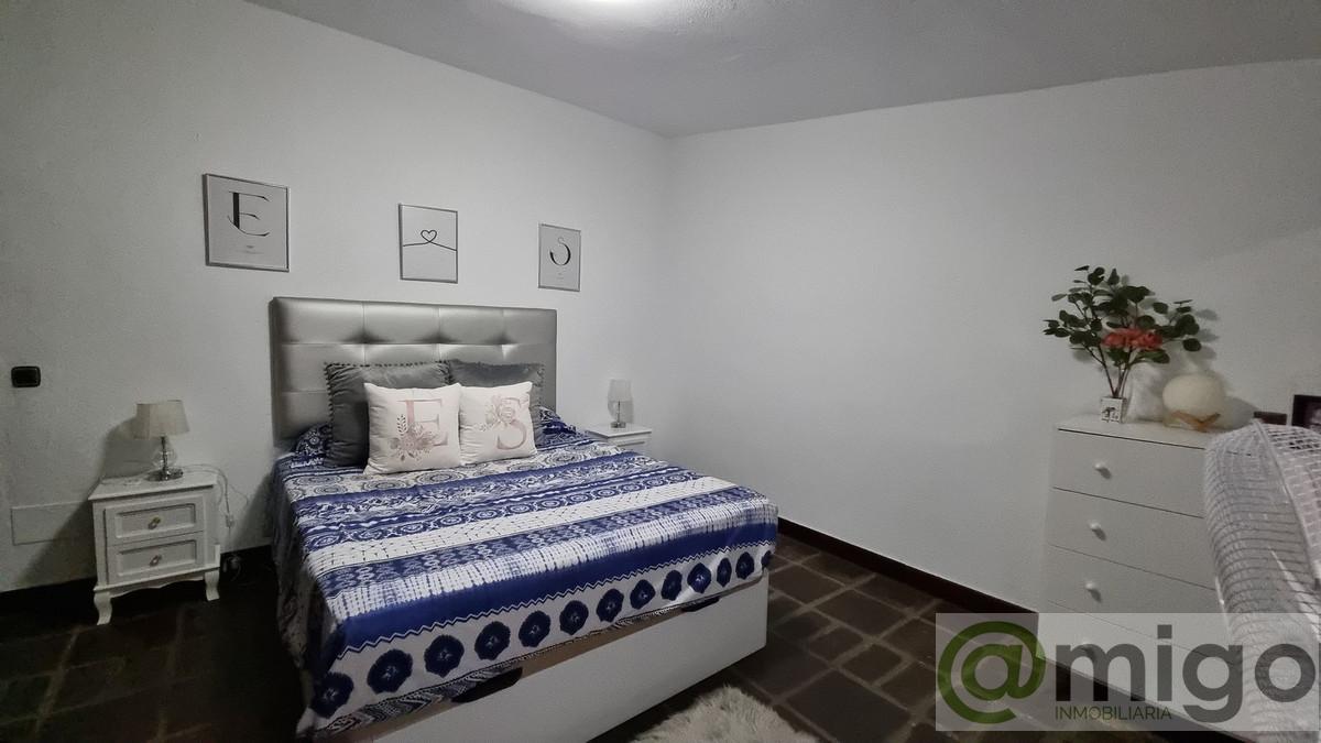 For sale of villa in Casares