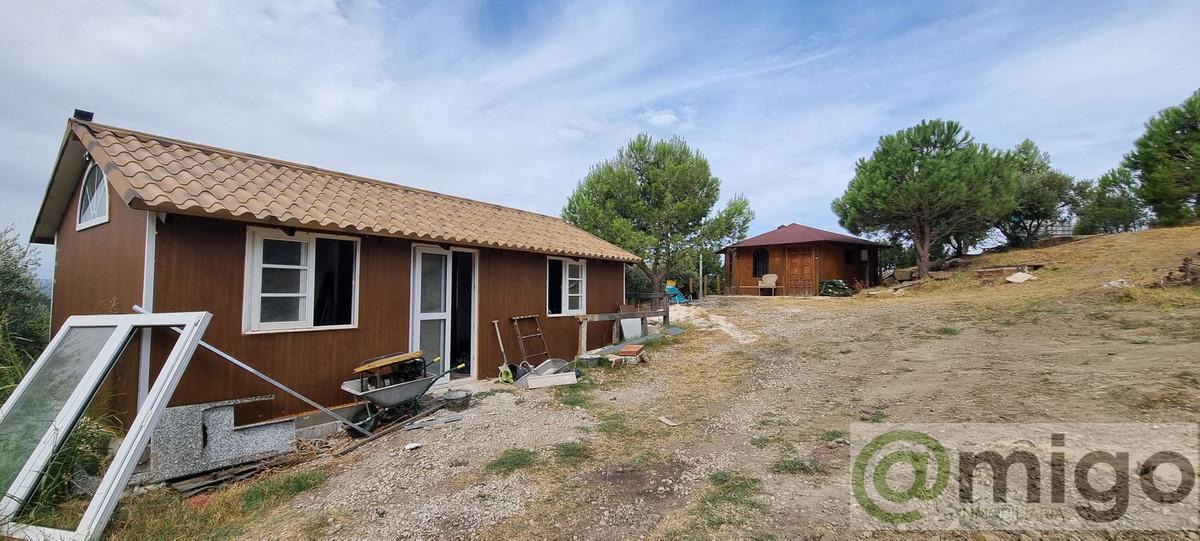 For sale of villa in Casares