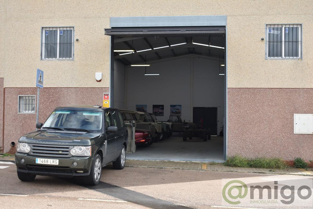 Venta de local en Casares