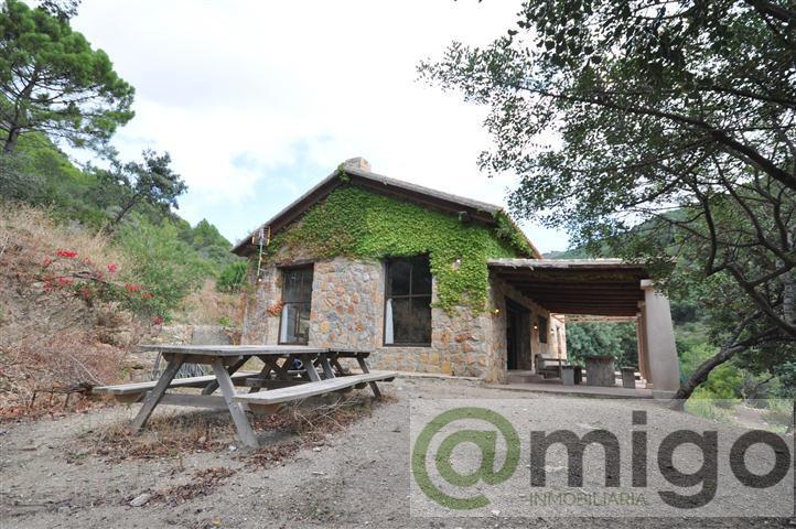 Venta de villa en Casares