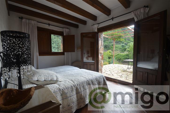 Venta de villa en Casares