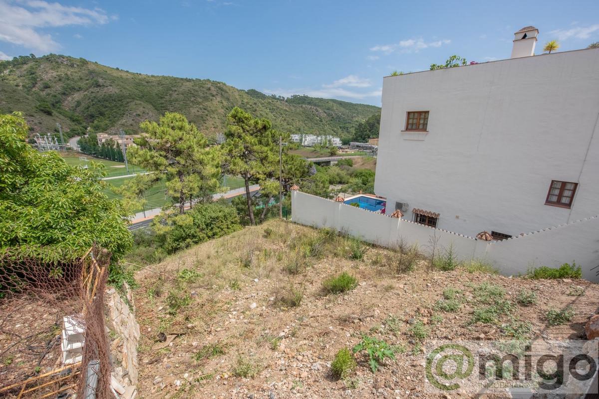 For sale of land in Marbella