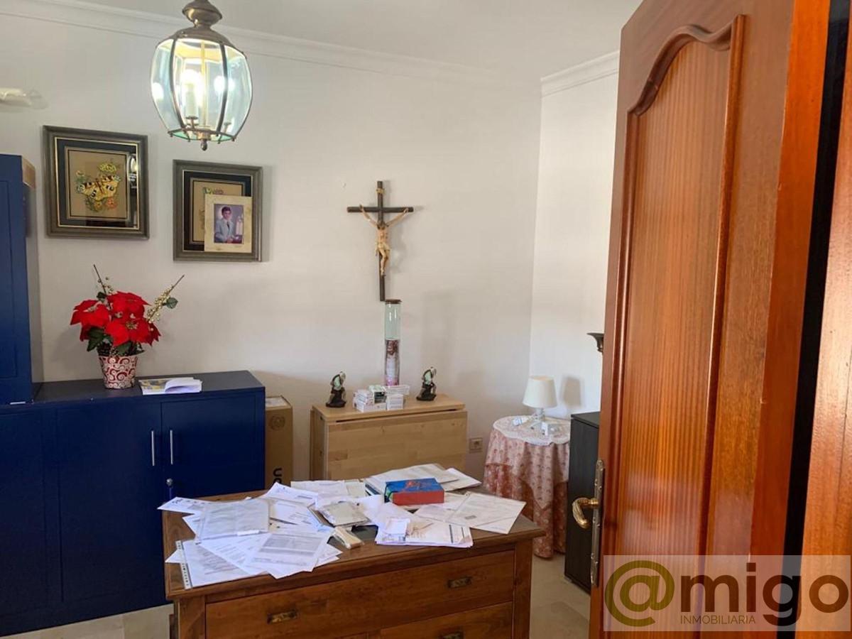 Venta de villa en Estepona