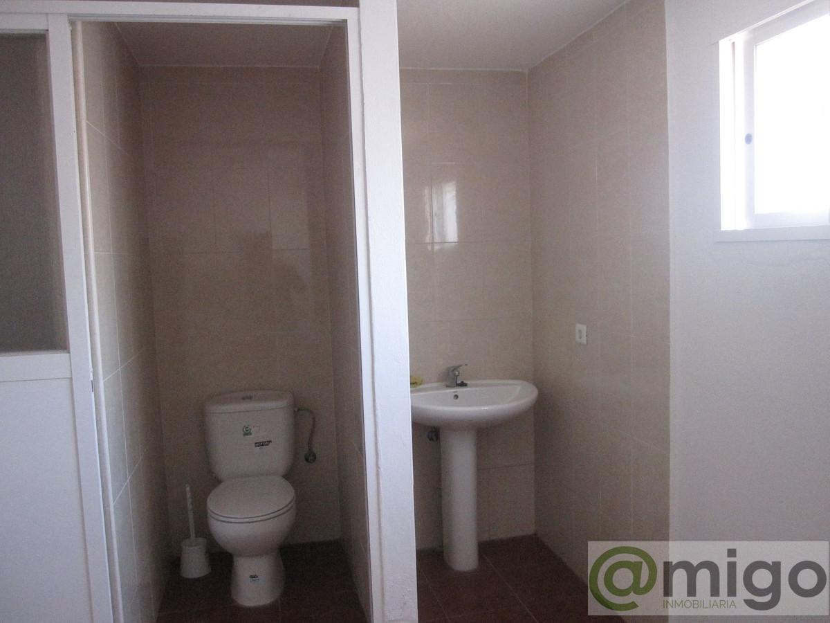 Venta de local en Estepona