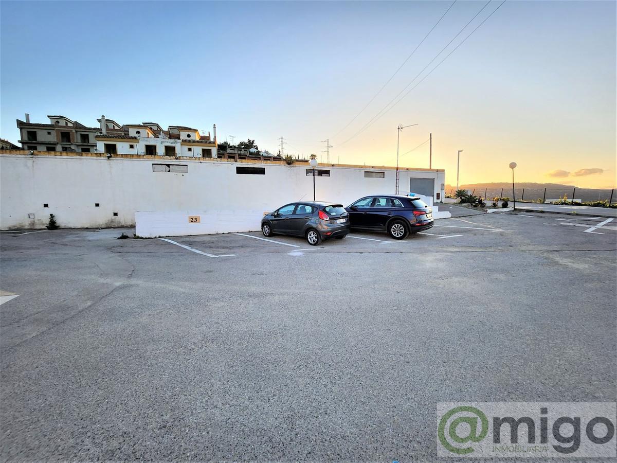 Venta de local en Manilva