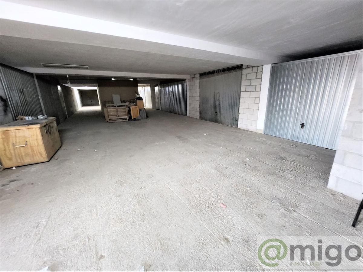 Venta de local en Manilva