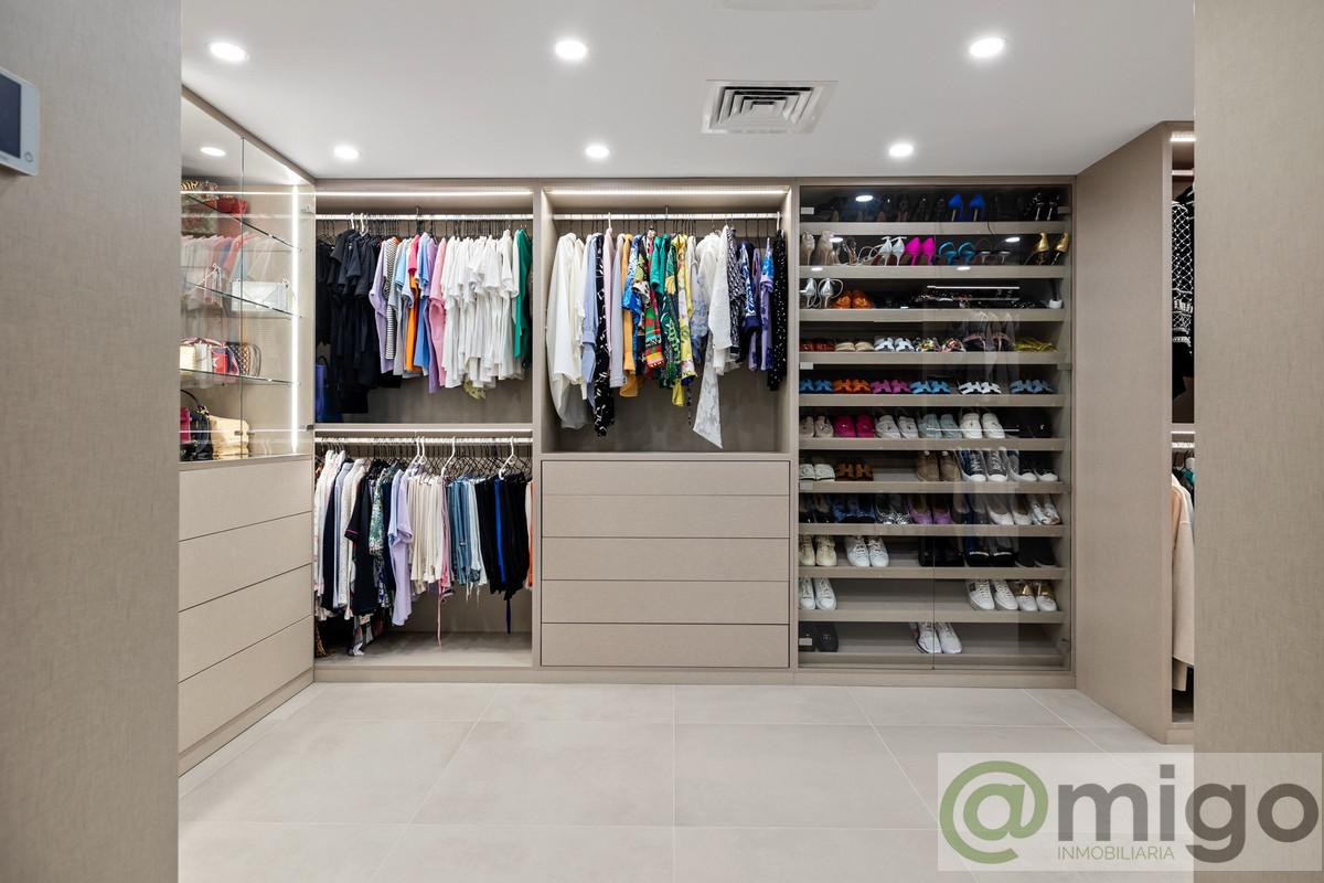 For sale of apartment in Marbella