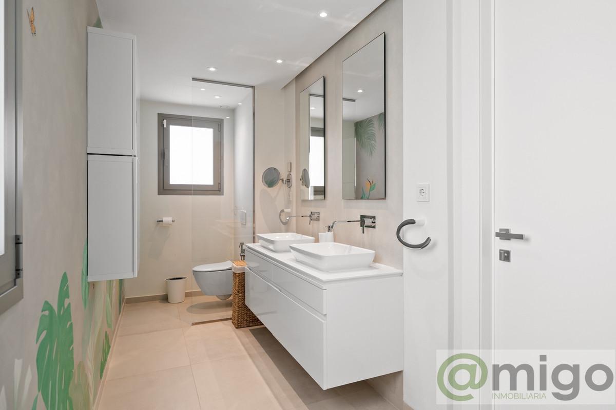 For sale of apartment in Marbella