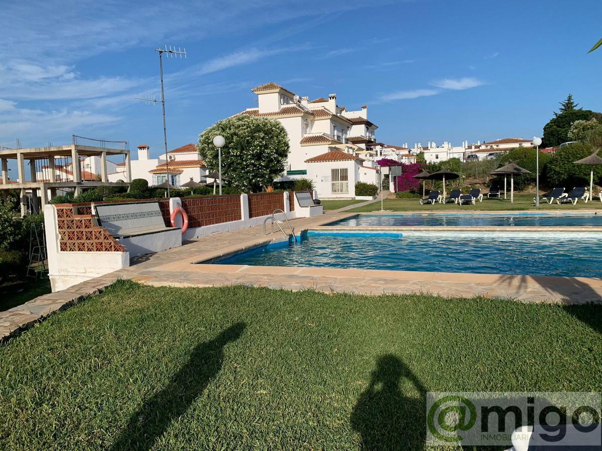 Venta de villa en La Duquesa