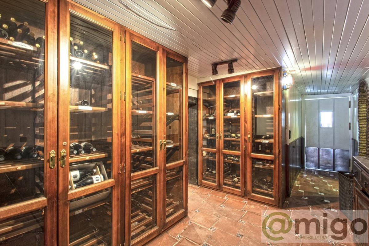 Venta de local en Marbella