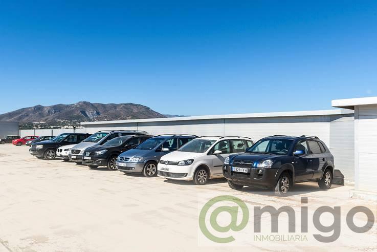 For sale of commercial in Málaga