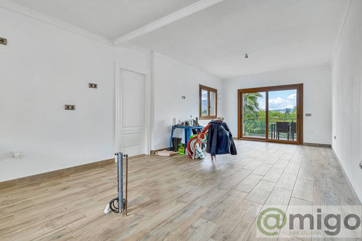 For sale of villa in La Cala Golf