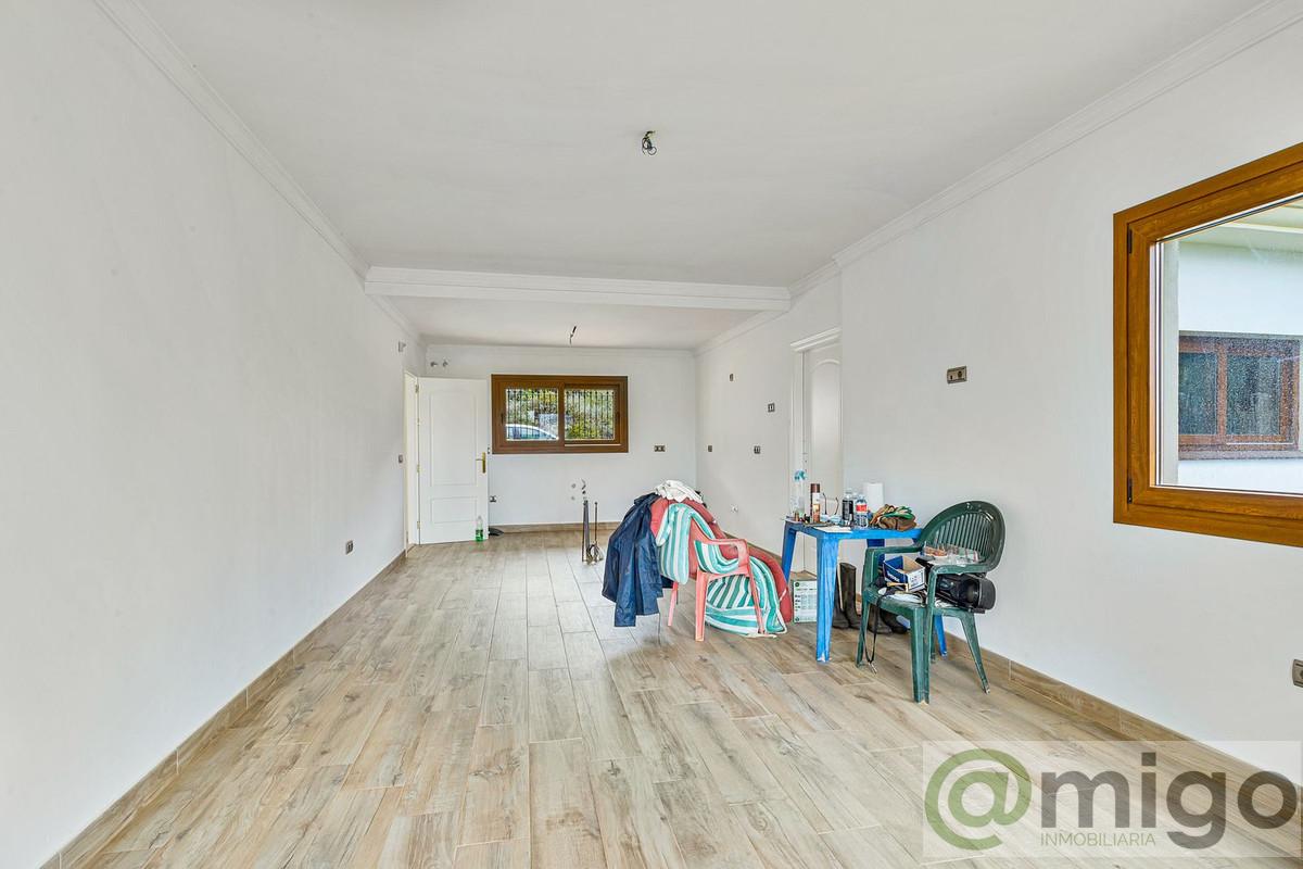 For sale of villa in La Cala Golf