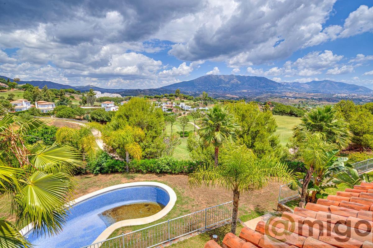 For sale of villa in La Cala Golf
