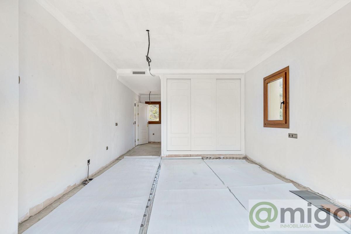 For sale of villa in La Cala Golf
