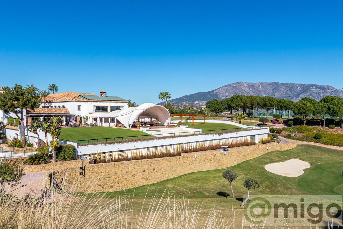 For sale of villa in La Cala Golf