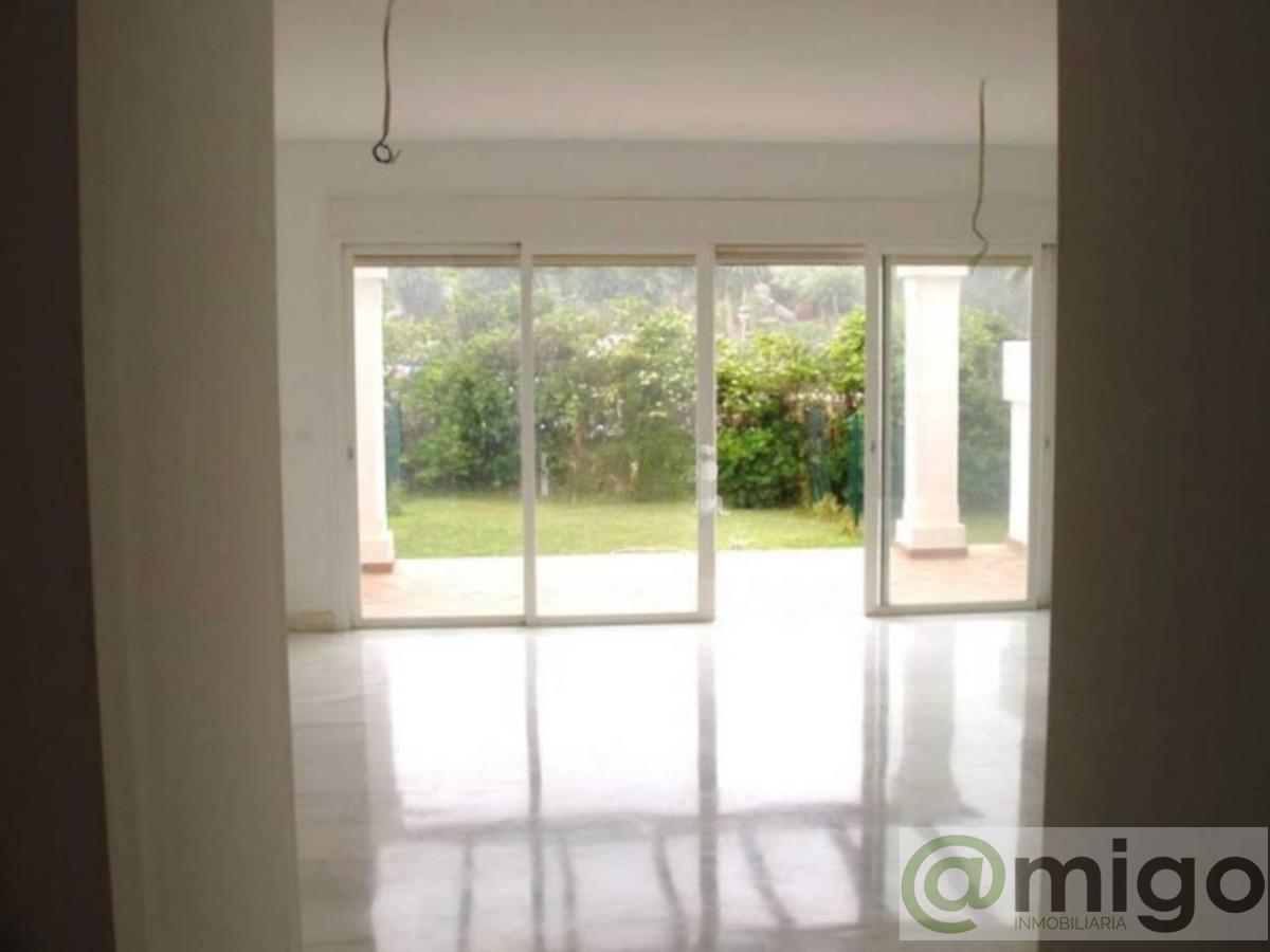 Venta de villa en Estepona
