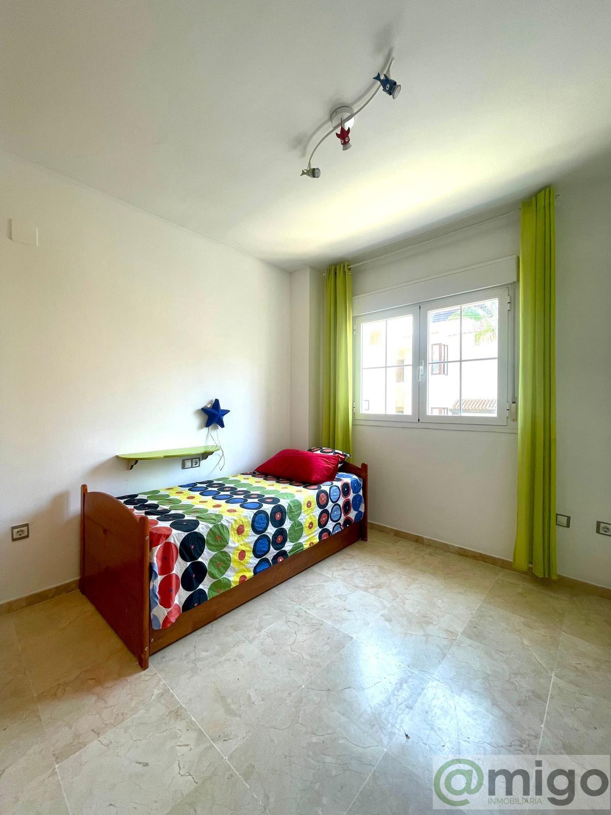 Venta de apartamento en San Luis de Sabinillas
