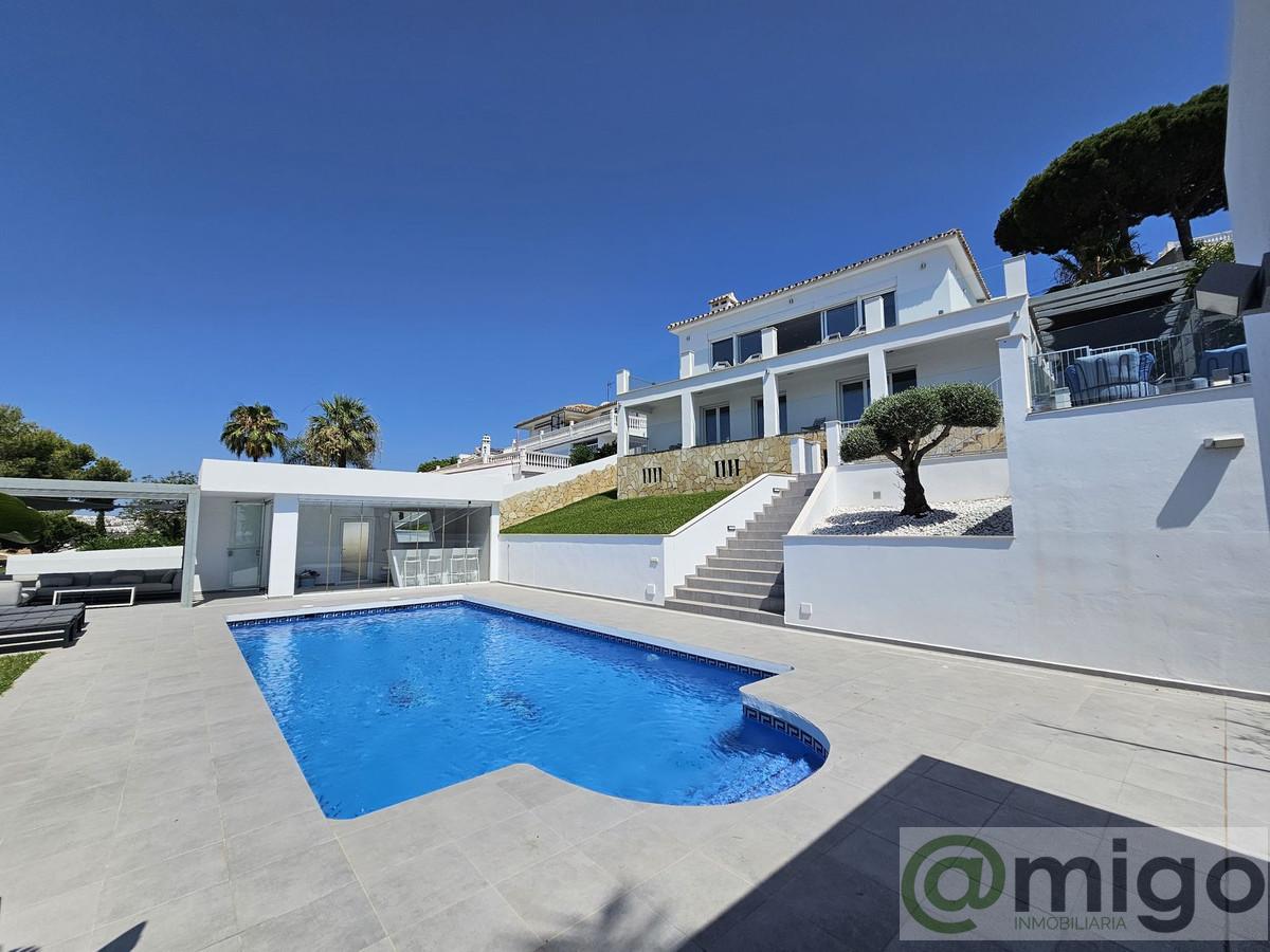 Venta de villa en La Cala de Mijas