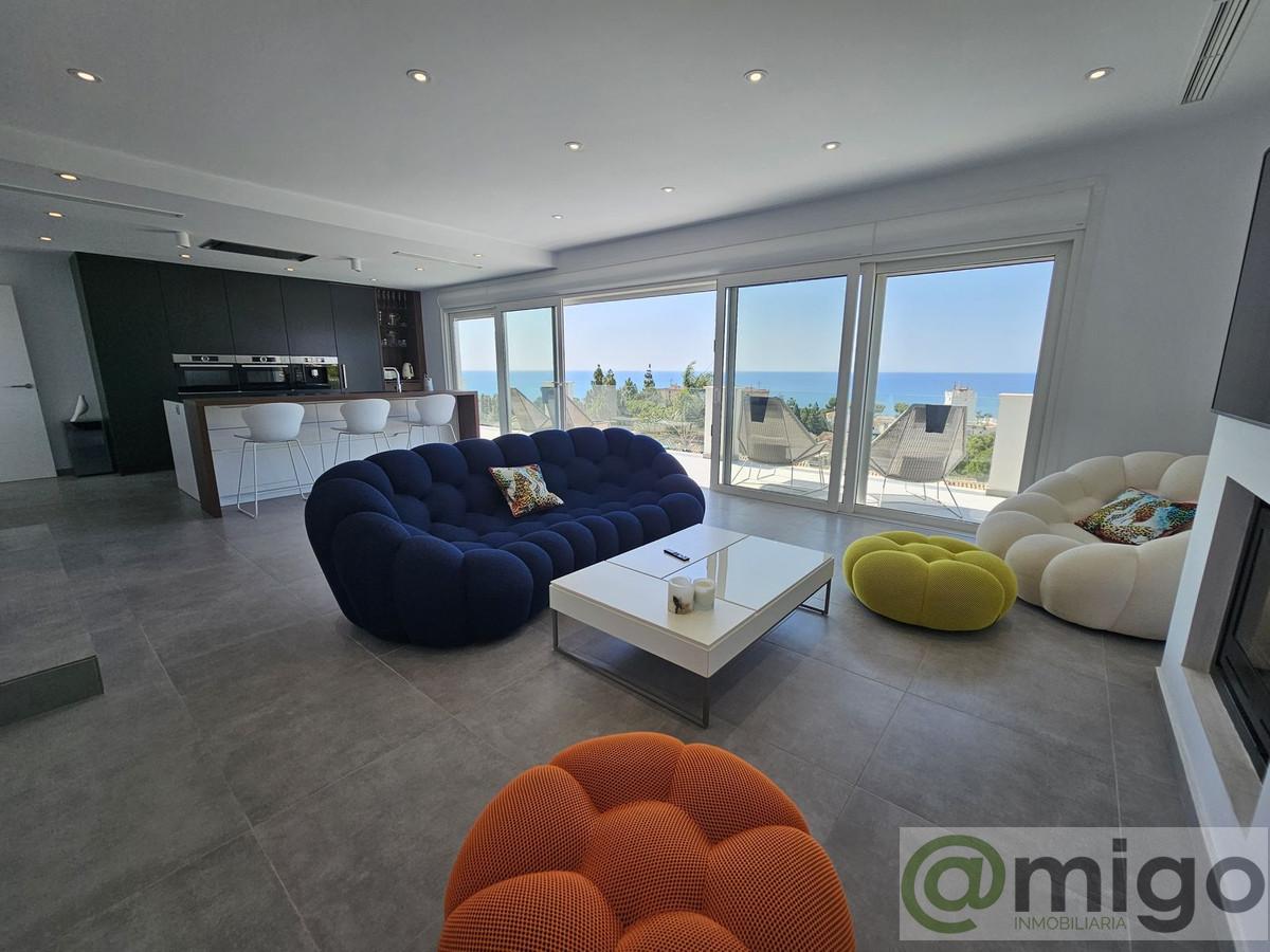Venta de villa en La Cala de Mijas