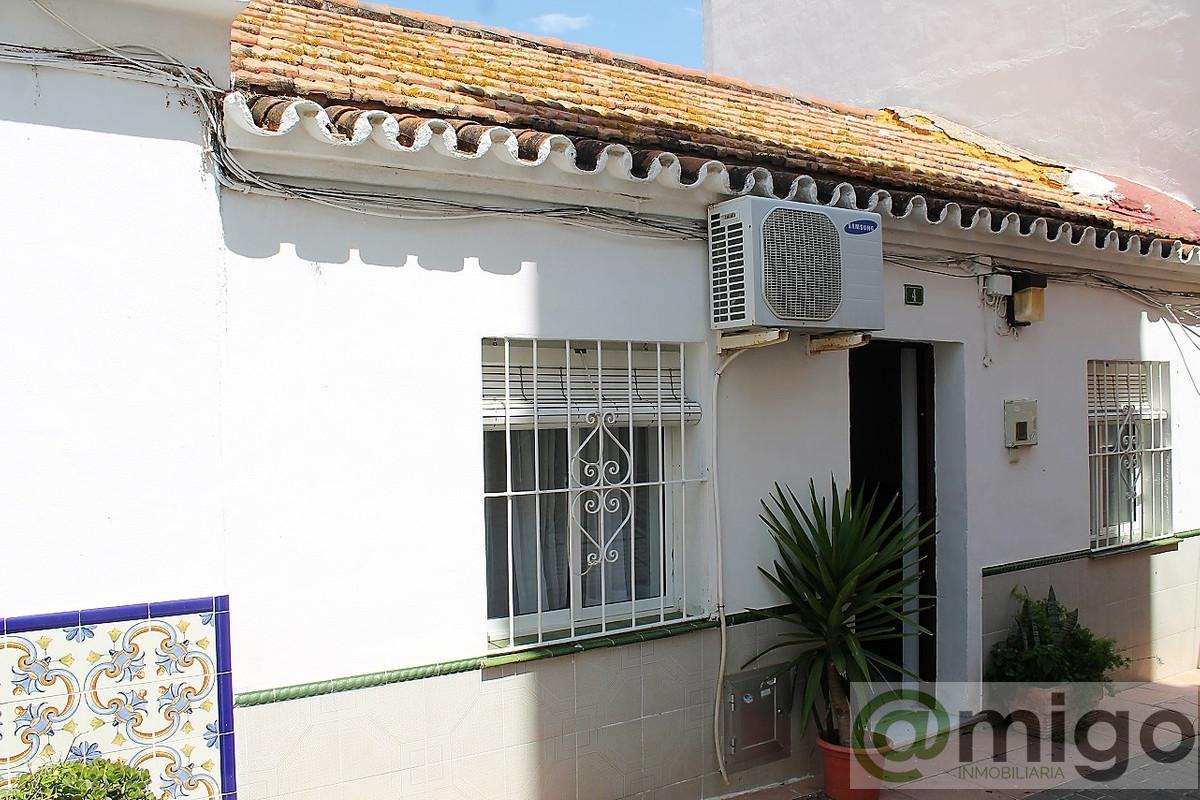 For sale of villa in Fuengirola