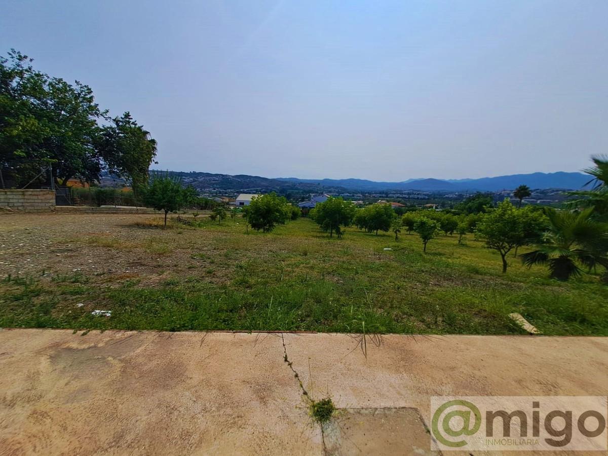 Venta de villa en Las Lagunas