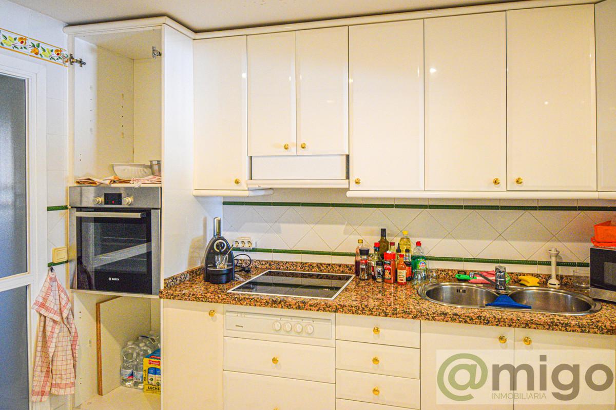 Venta de Ático en Estepona