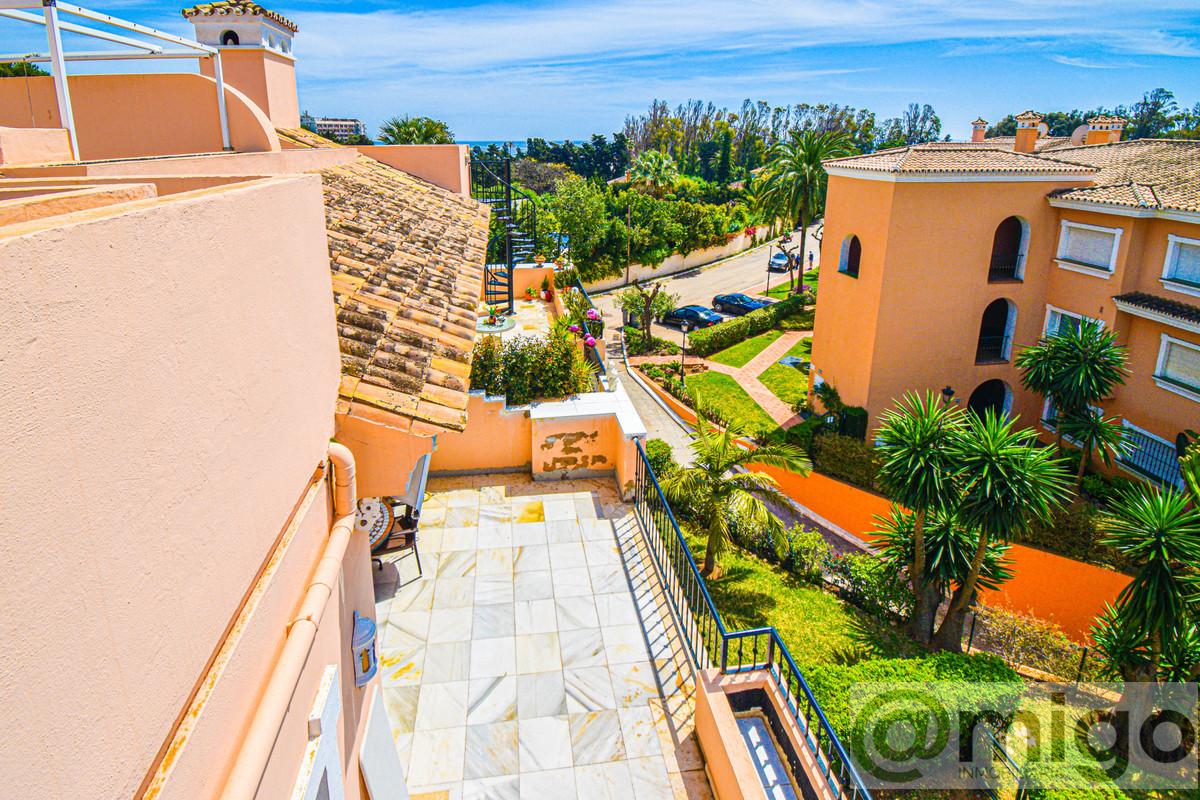 Venta de Ático en Estepona