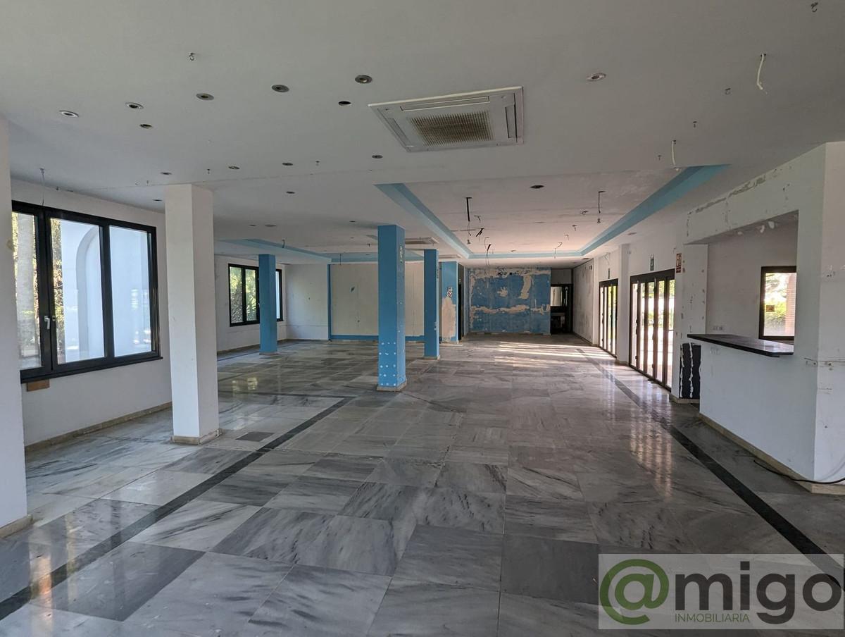 Venta de local en El Paraiso