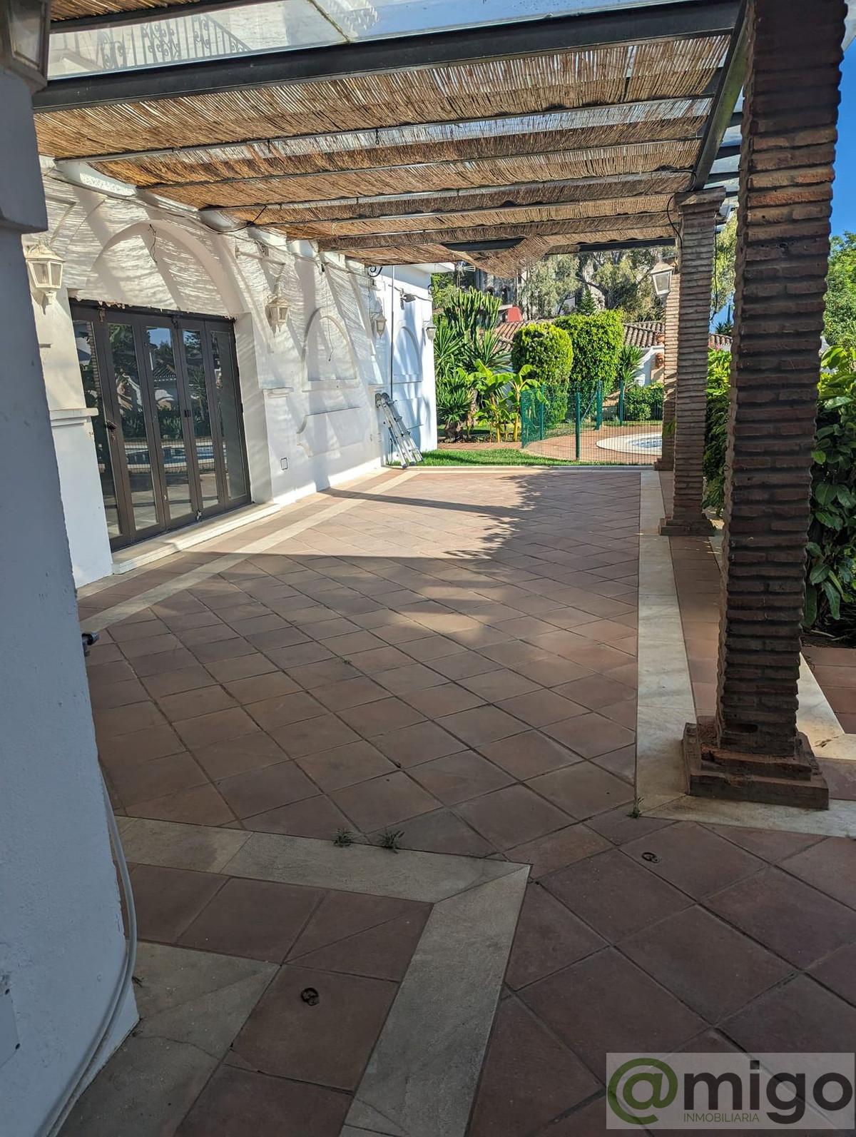 Venta de local en El Paraiso