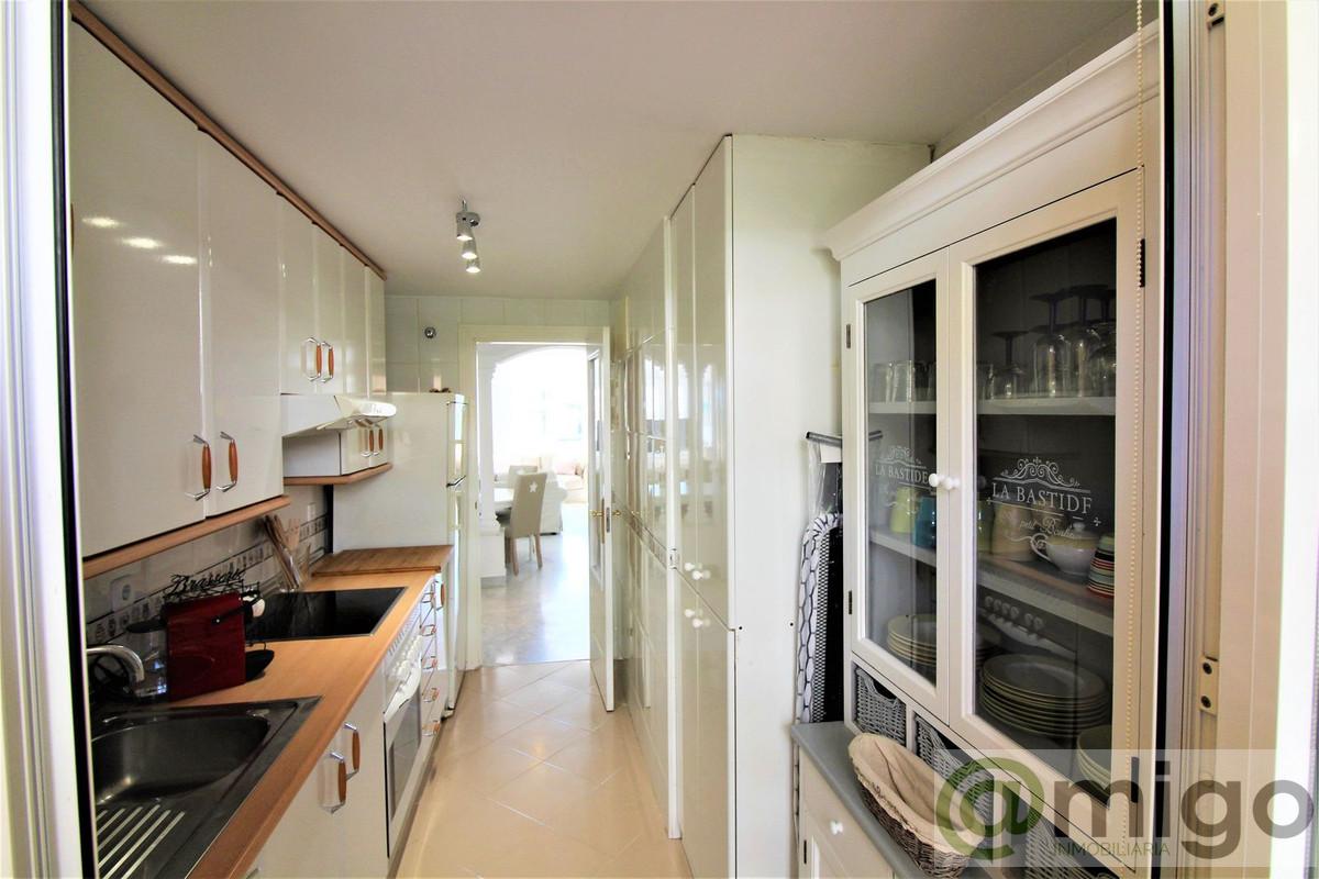 For sale of apartment in Marbella