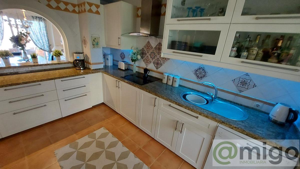 Venta de villa en La Duquesa