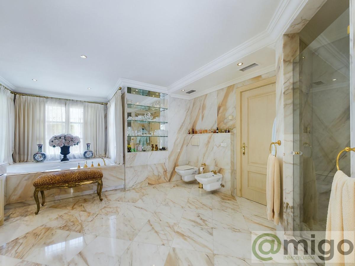 Venta de villa en Marbella