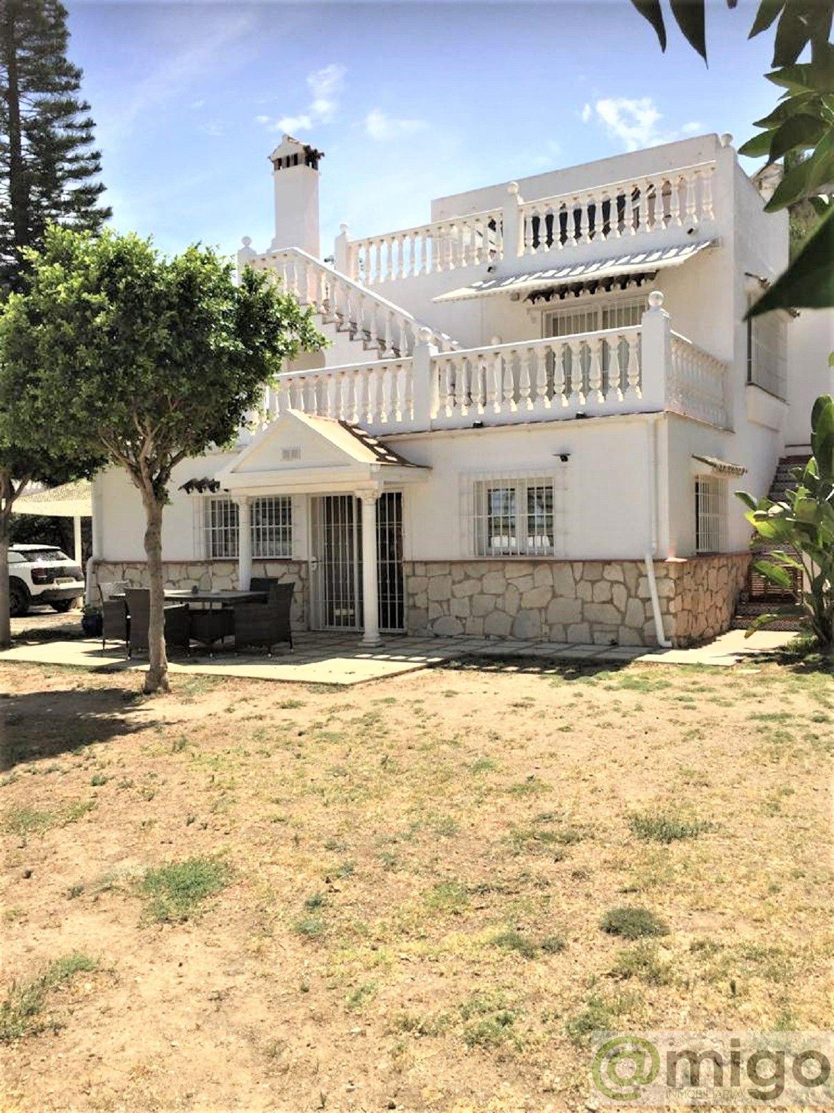 Venta de villa en Cerros del Aguila