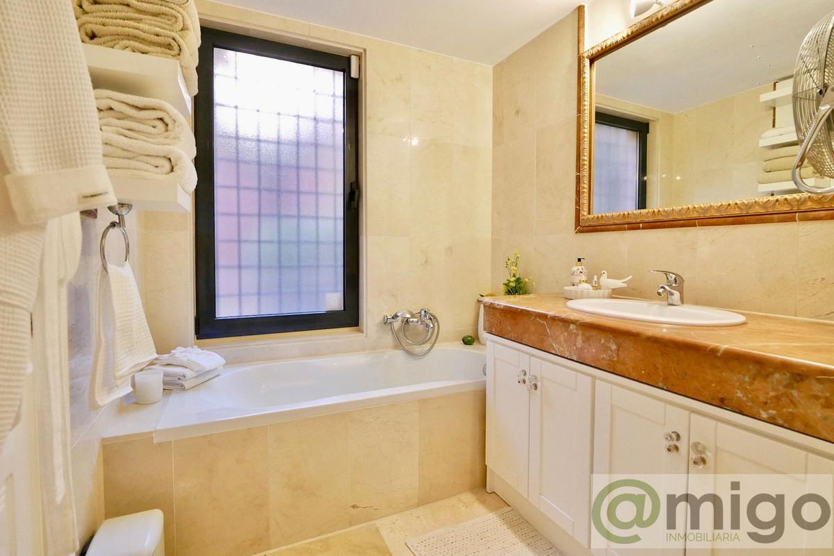 Venta de apartamento en Calahonda