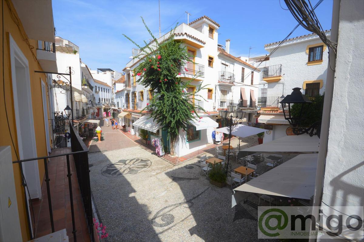 For sale of villa in Marbella