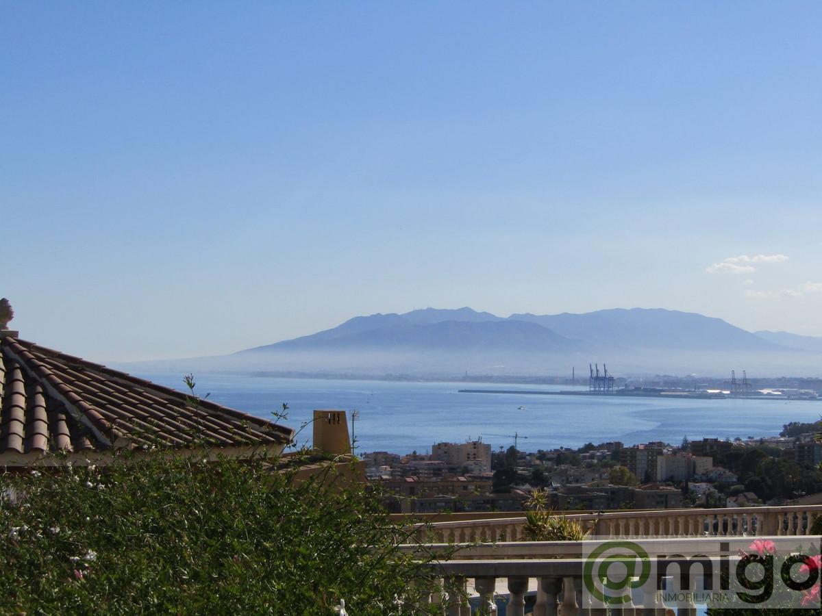 Venta de villa en Málaga Este