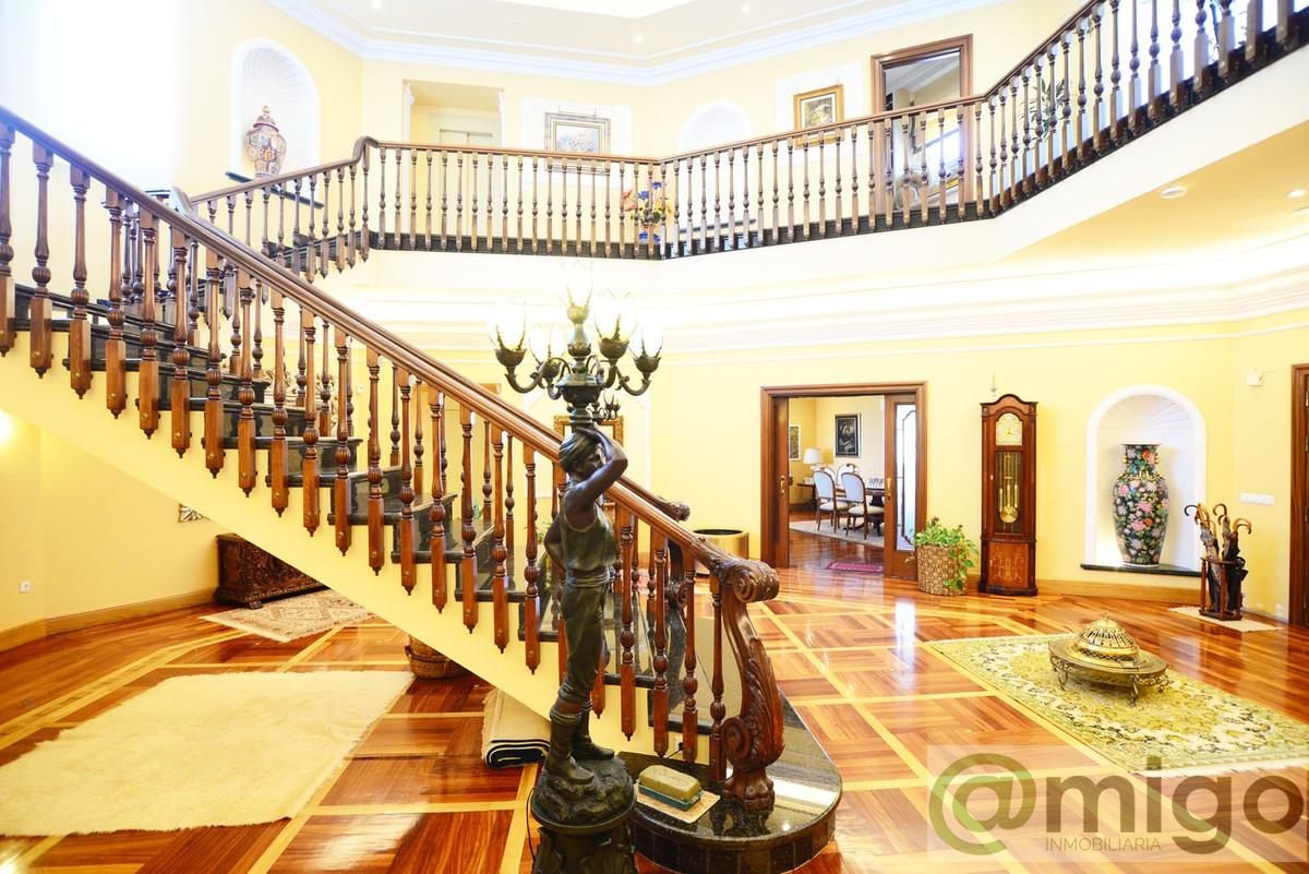 Venta de villa en Málaga Este