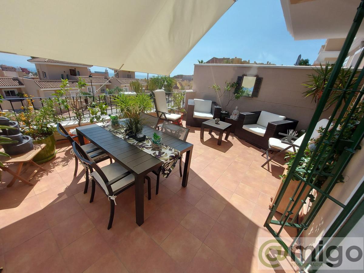 For sale of villa in La Duquesa