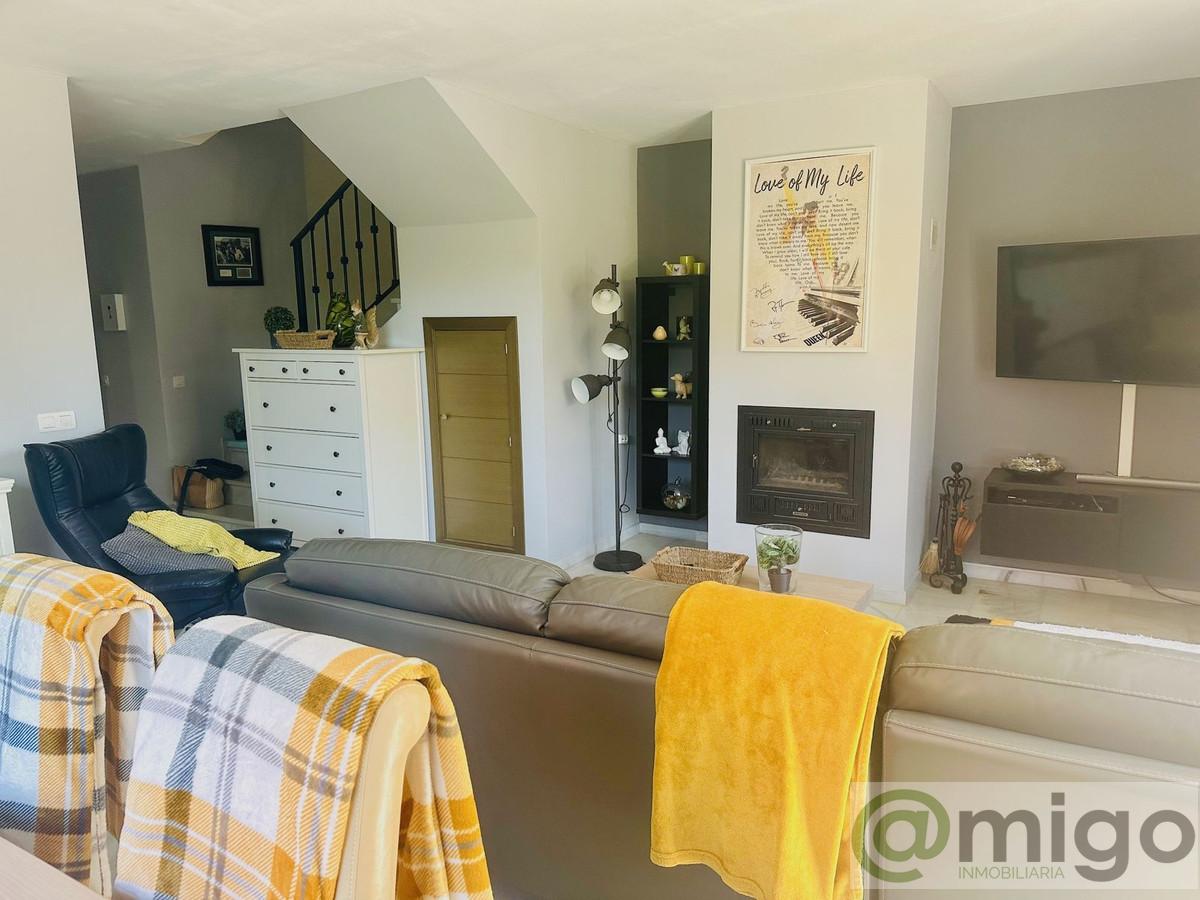 Venta de villa en Atalaya